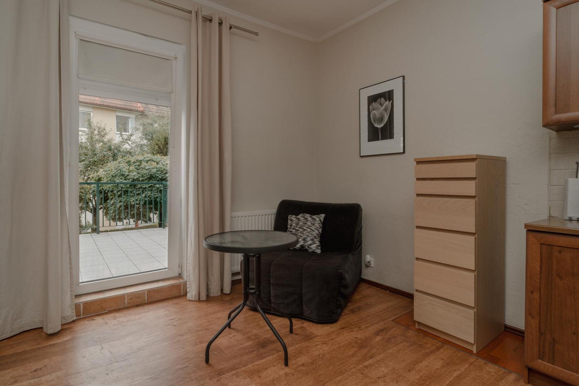 Molo Centrum Apartment *